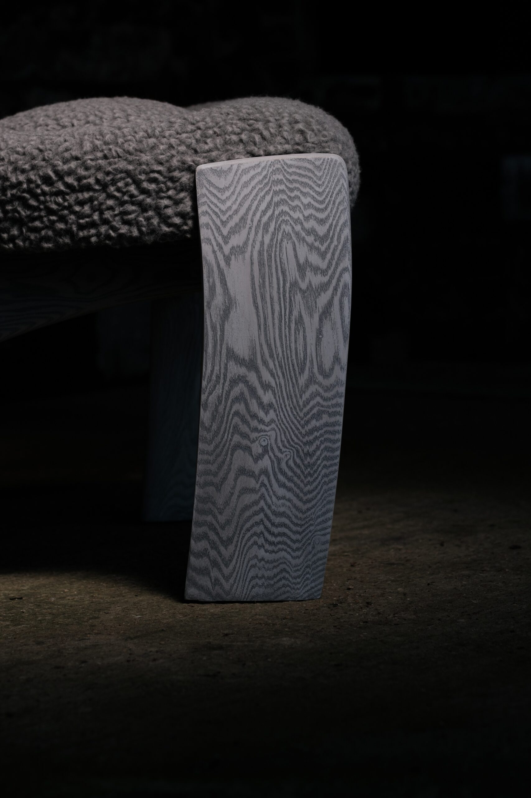 Weathered Blade Chair in Ash Wood & Wool Upholstery by Alun Heslop 4