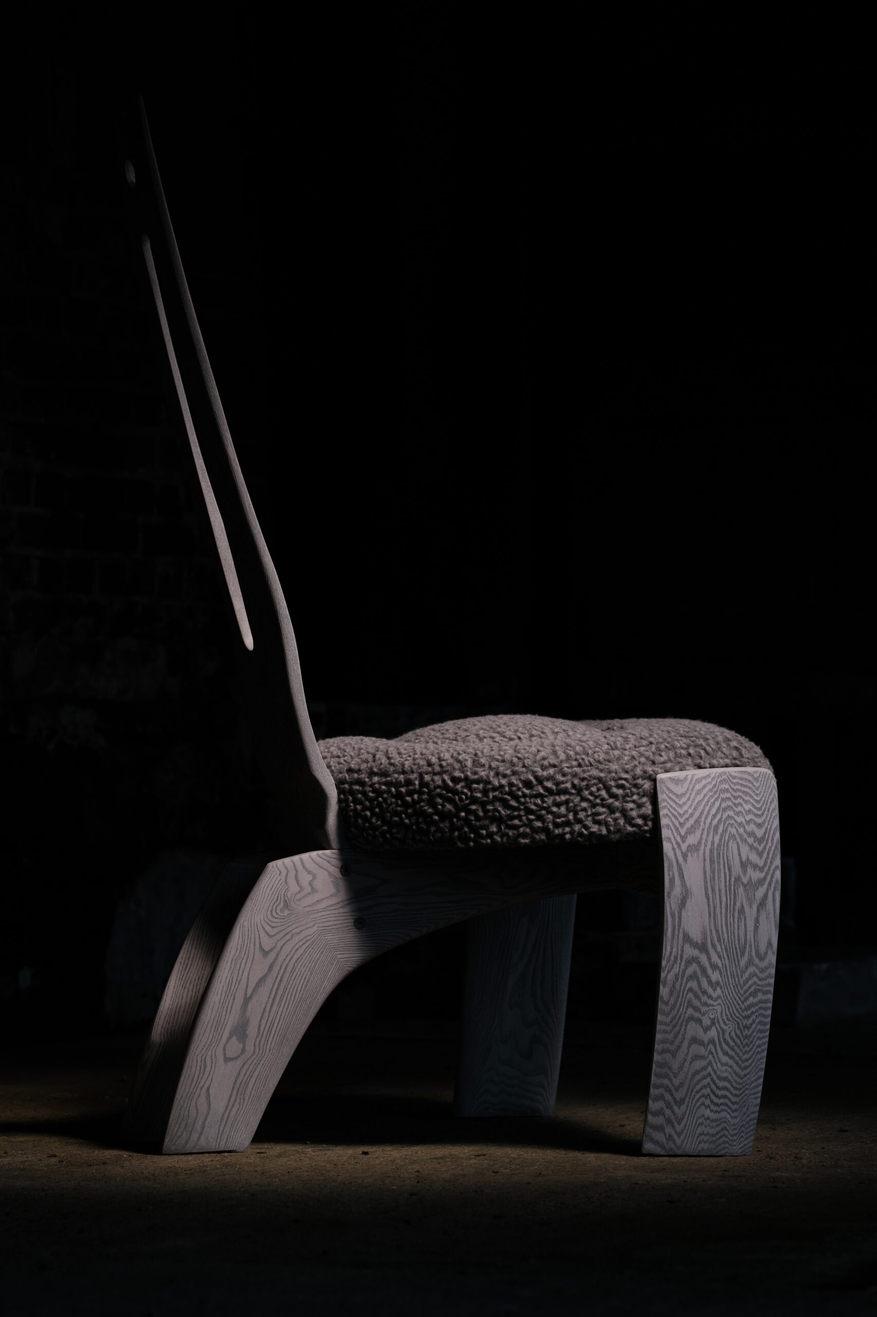 Weathered Blade Chair in Ash Wood & Wool Upholstery by Alun Heslop 5