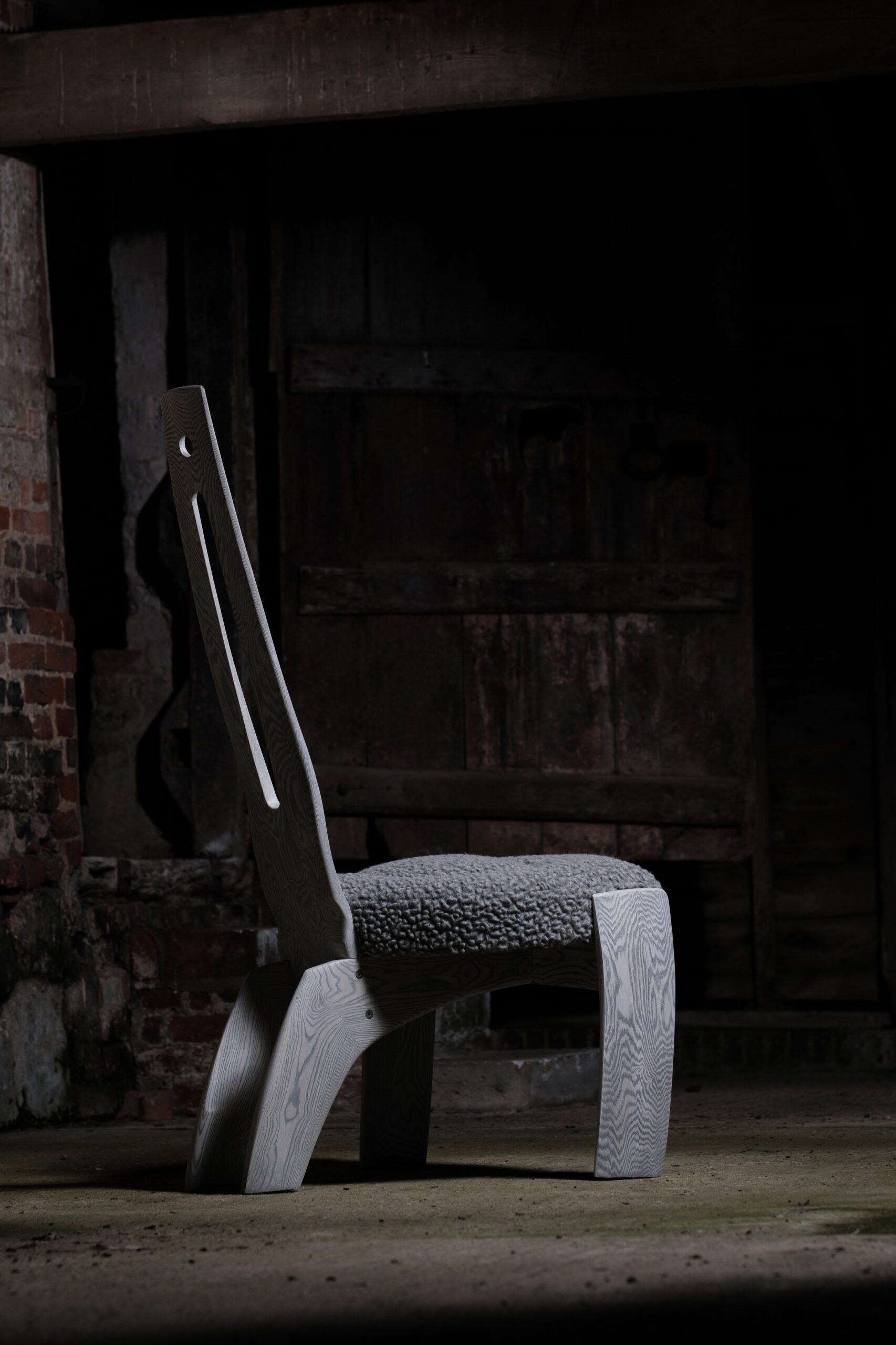 Weathered Blade Chair in Ash Wood & Wool Upholstery by Alun Heslop 8