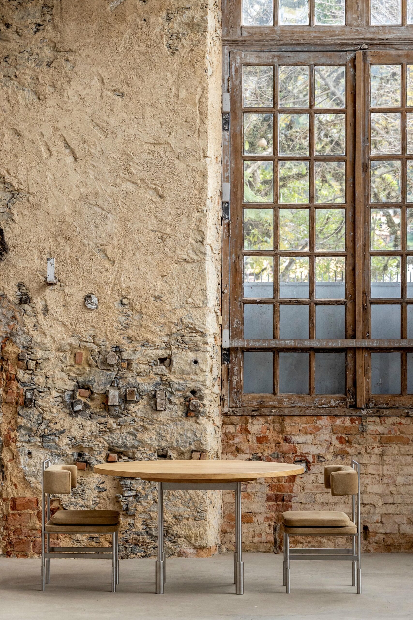 Cris Chair in Brazilian Native Hardwood Leather Steel by Gisela Simas 4