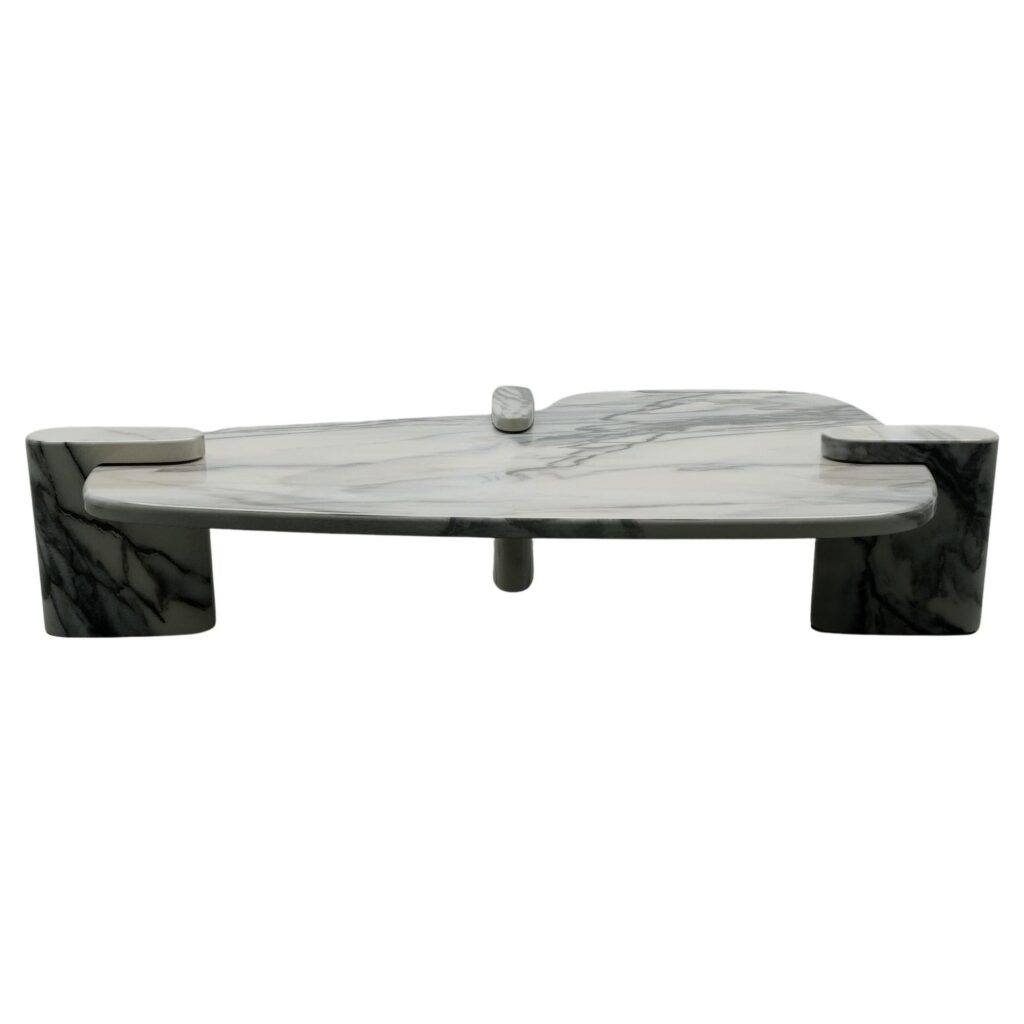 Pierce Table Pele de Tigre Honed by Phillip Jividen 1