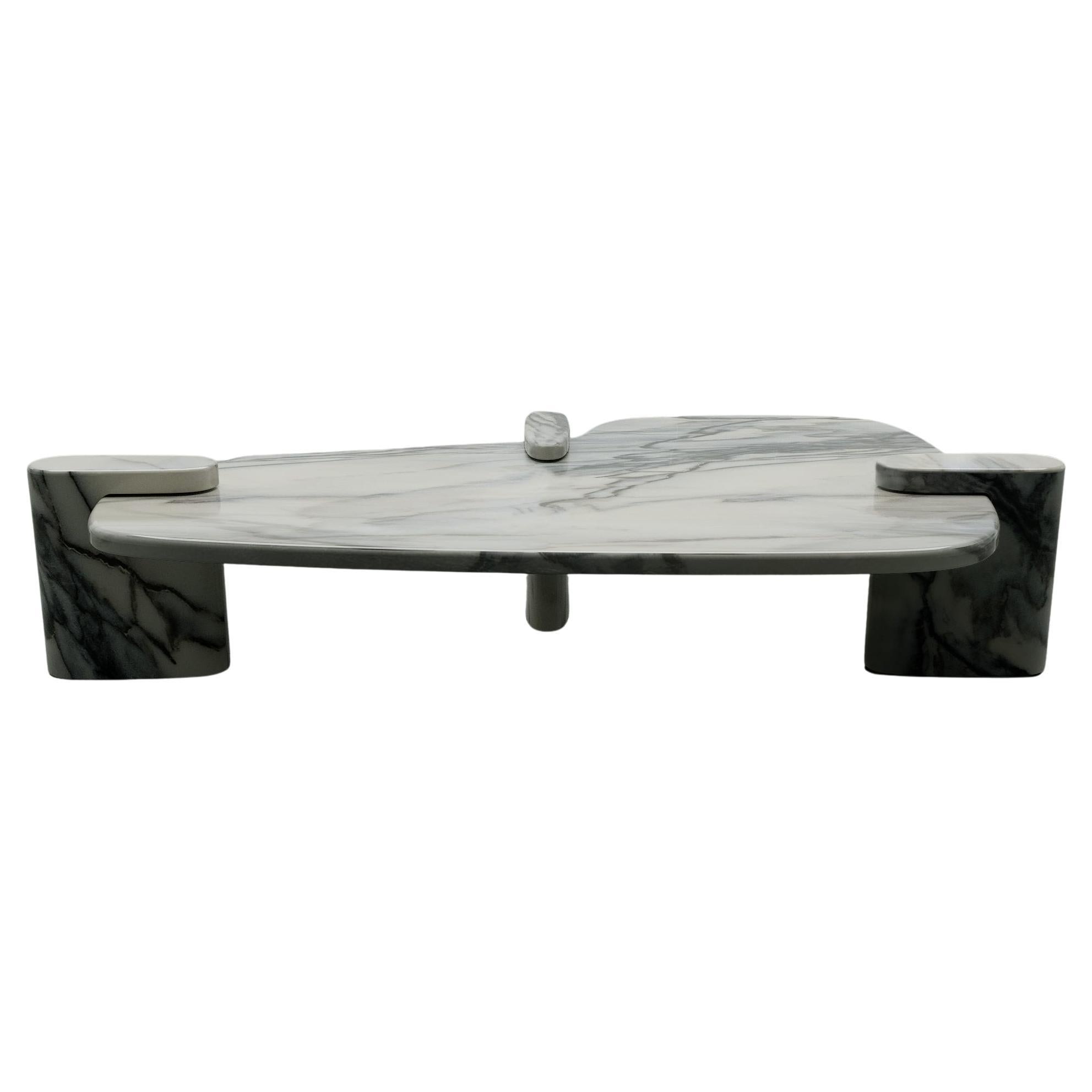 Pierce Table Pele de Tigre Honed by Phillip Jividen 1