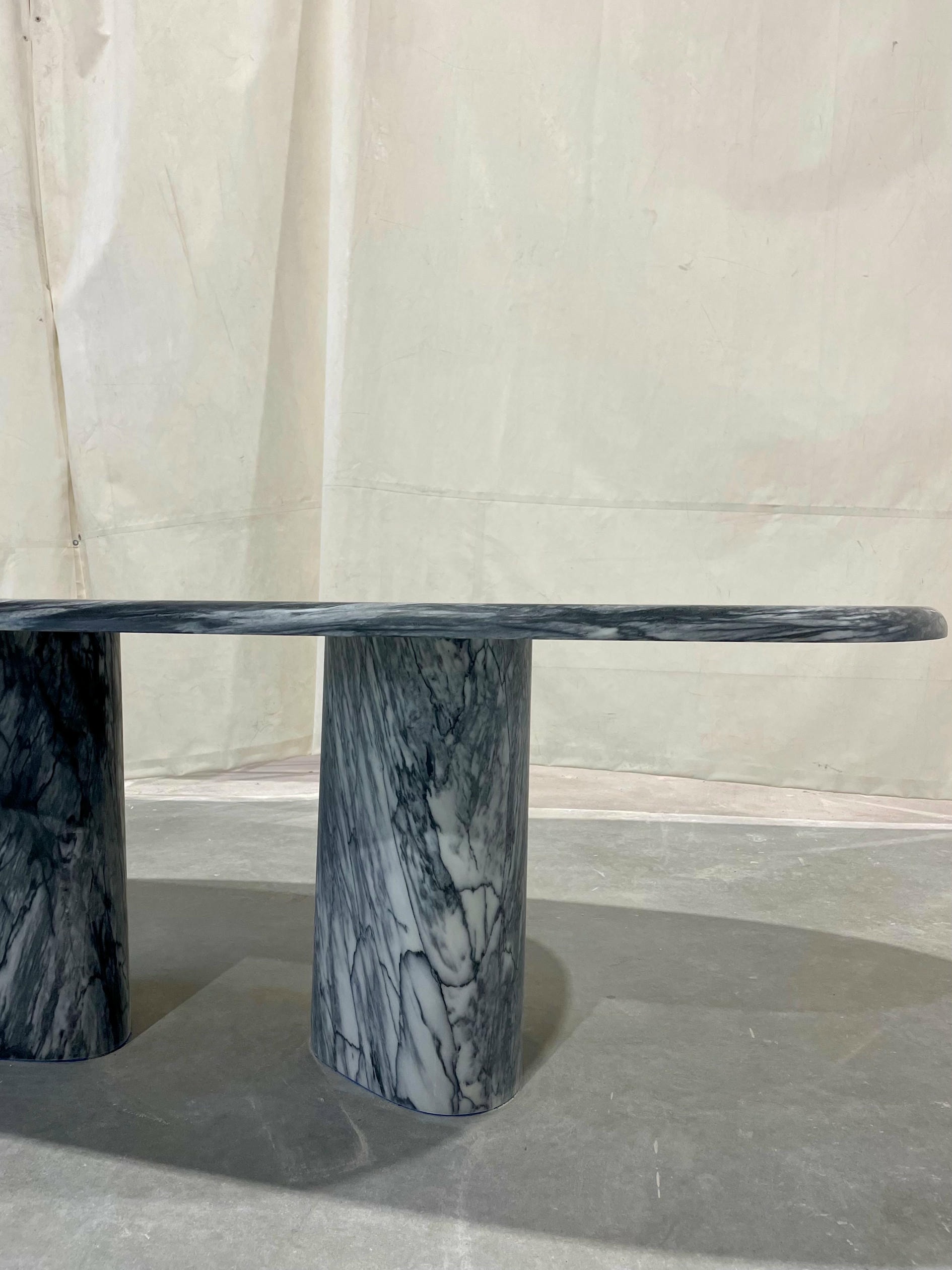 Verge Pele De Tigre Marble Table by Phillip Jividen 11