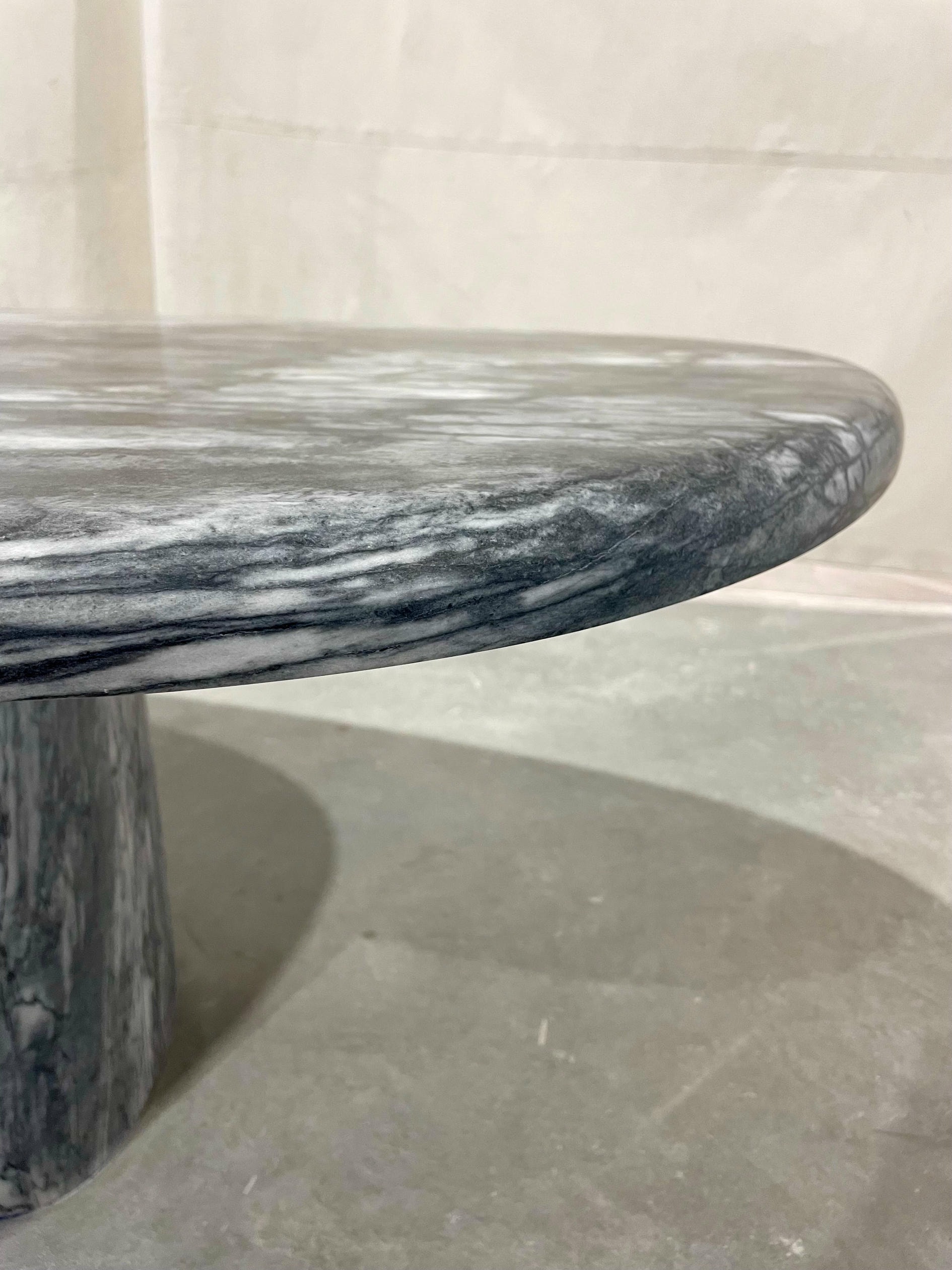 Verge Pele De Tigre Marble Table by Phillip Jividen 4