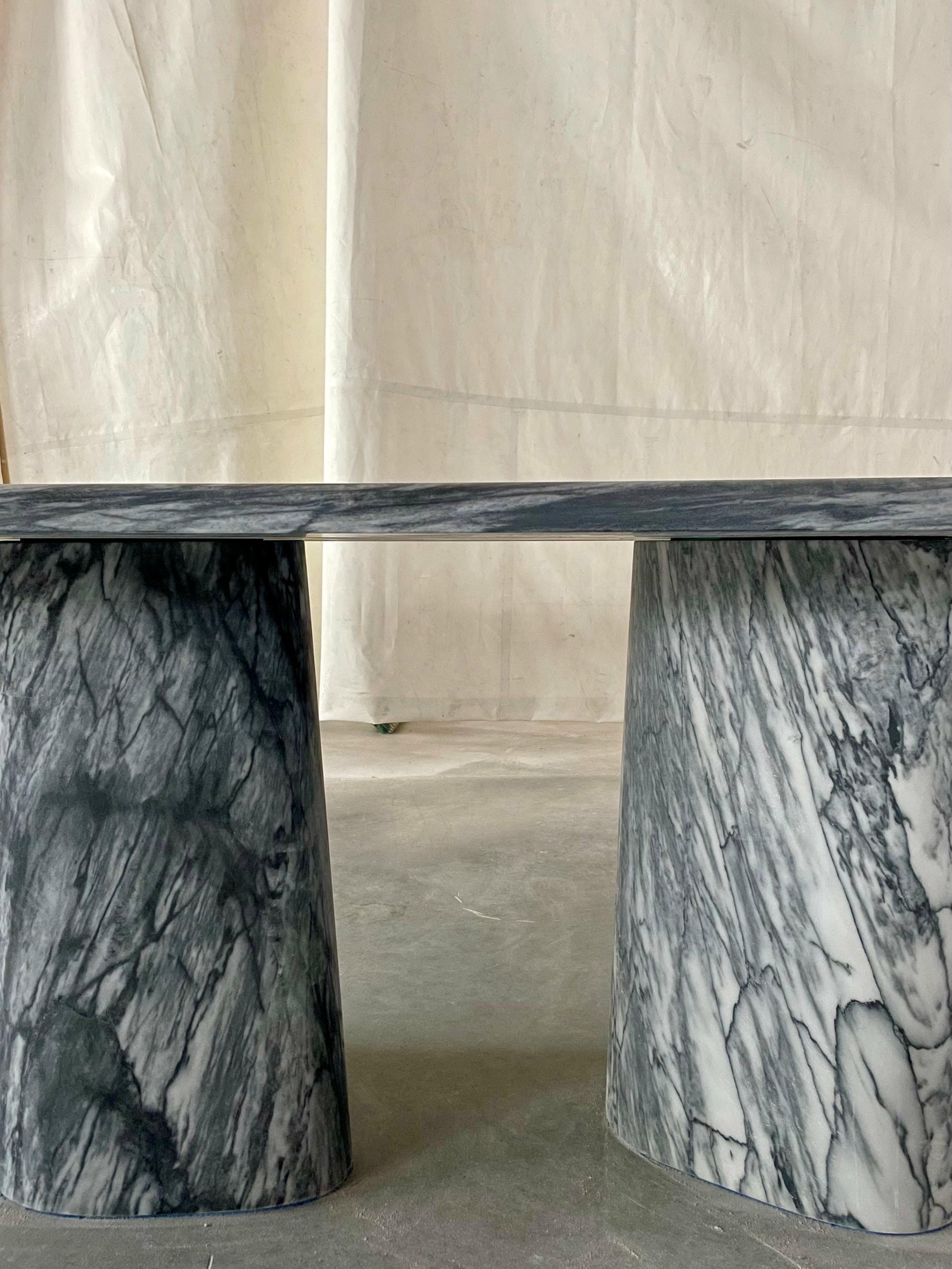 Verge Pele De Tigre Marble Table by Phillip Jividen 8