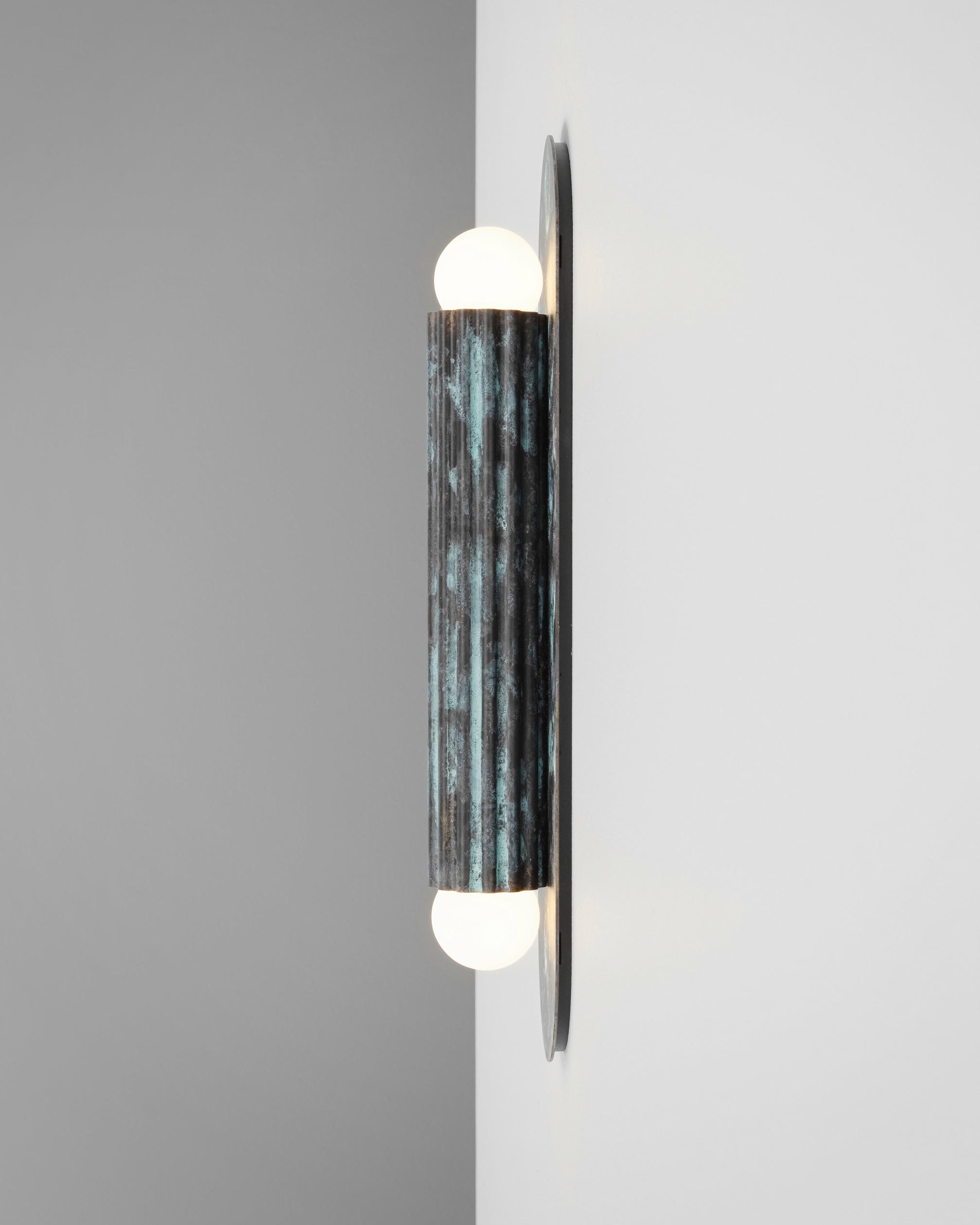 Vesta MD Wall Sconce by Schwung 17