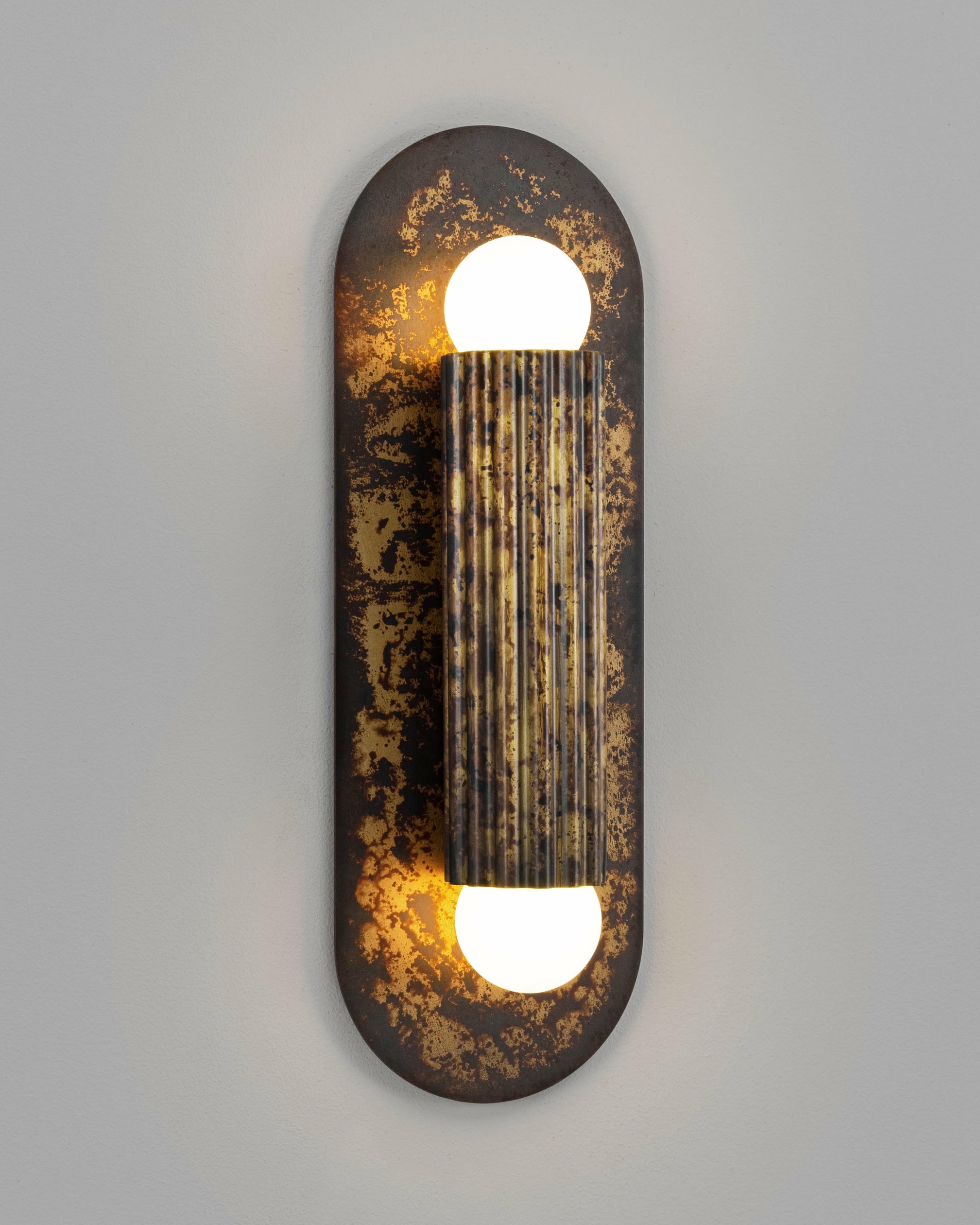 Vesta SM Wall Sconce by Schwung 16