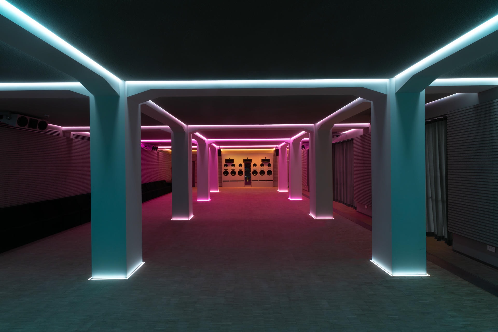 CHROMATIC RESONANCES_1_credits Anonima Luci