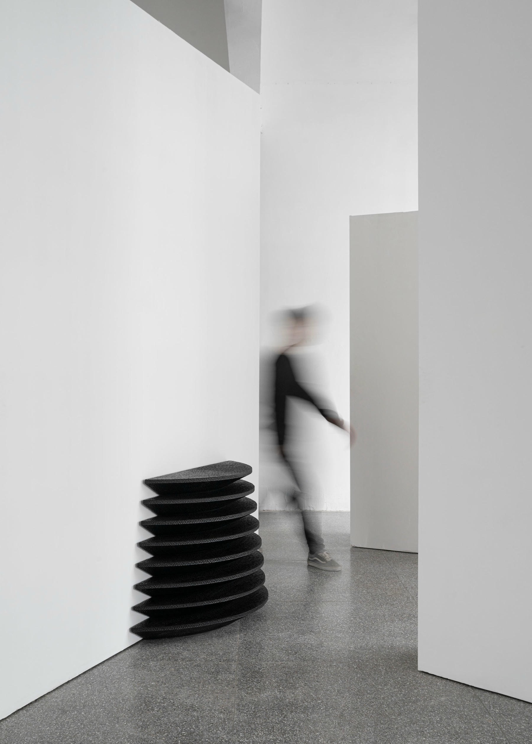 Epang 01 Console Table by Sing Chan 4