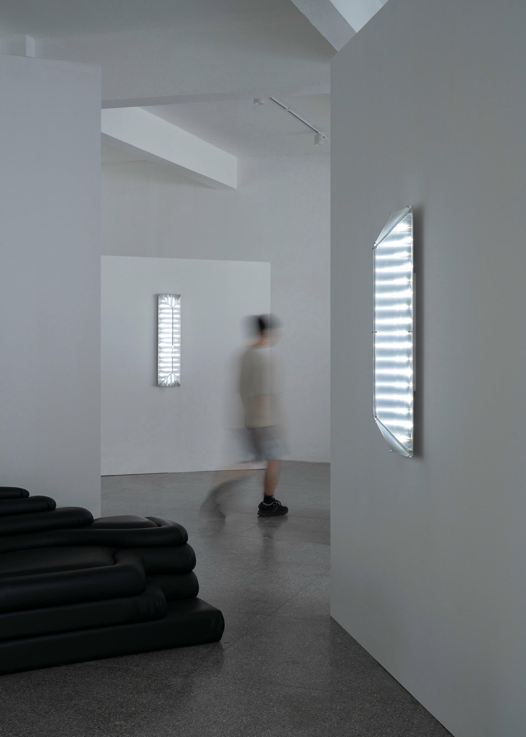 Fragment 05 Wall Light by Sing Chan 11