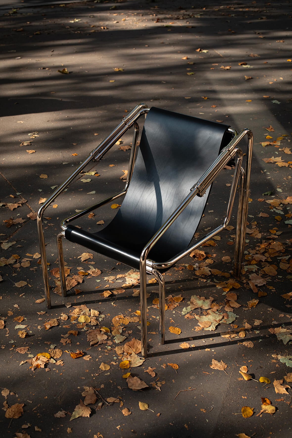 Geometric Dorique Armchair by Jennifer Midoz 11