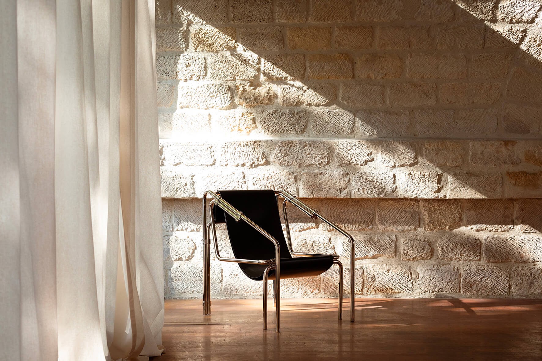 Geometric Dorique Armchair by Jennifer Midoz 3