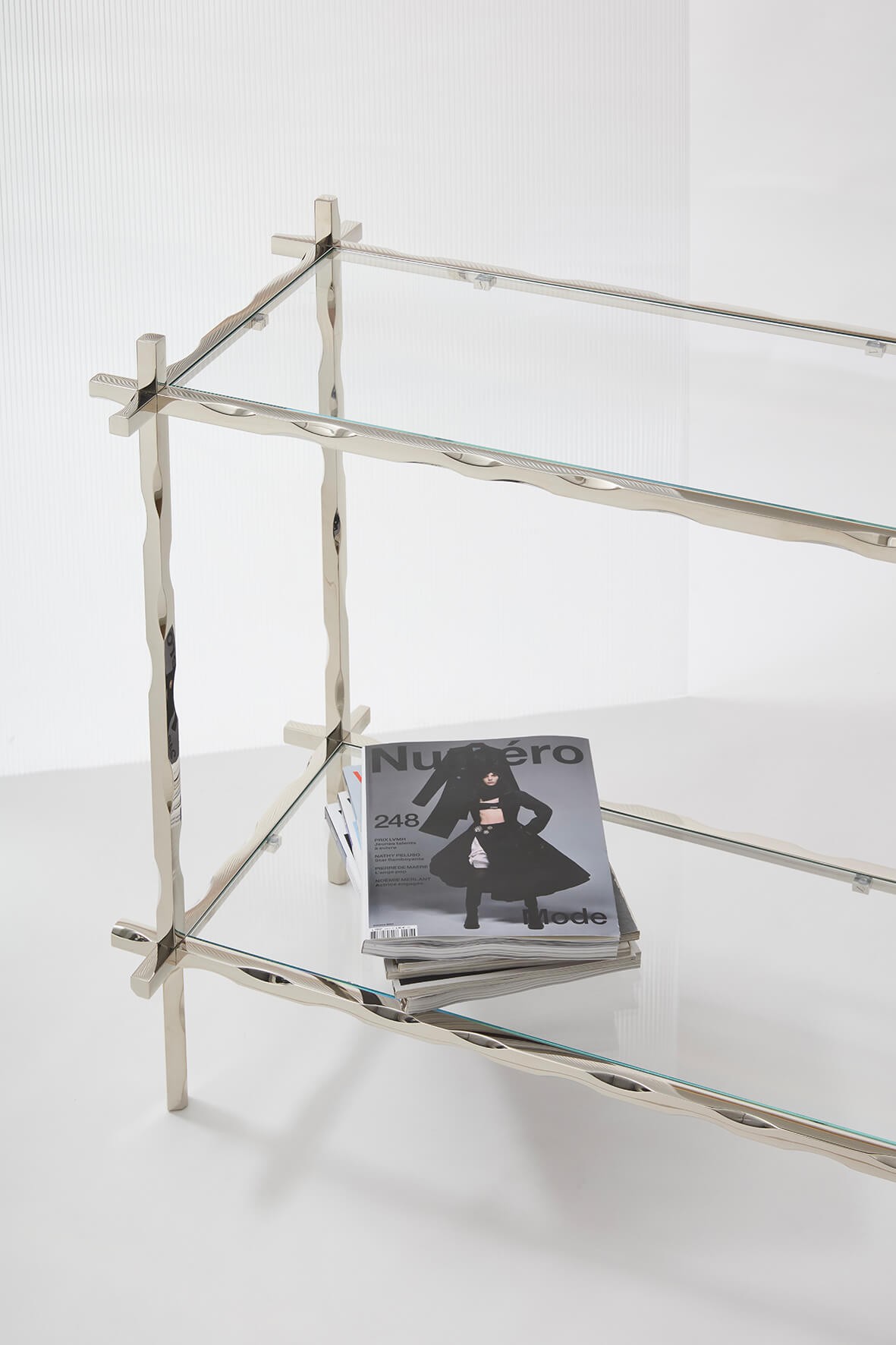 Geometric Fluide Side Table by Jennifer Midoz 5