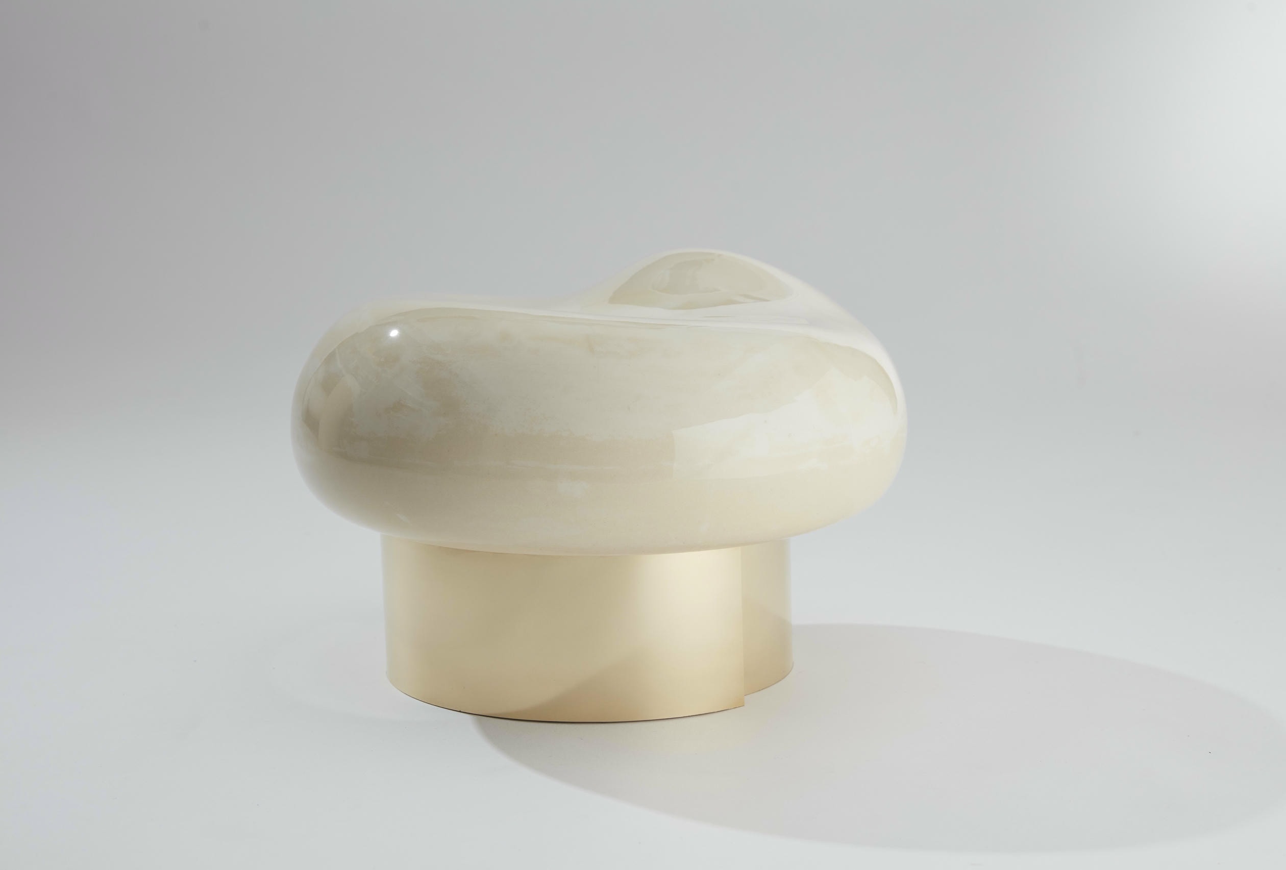 Round Merveilleux 02 Stool by Jennifer Midoz 4