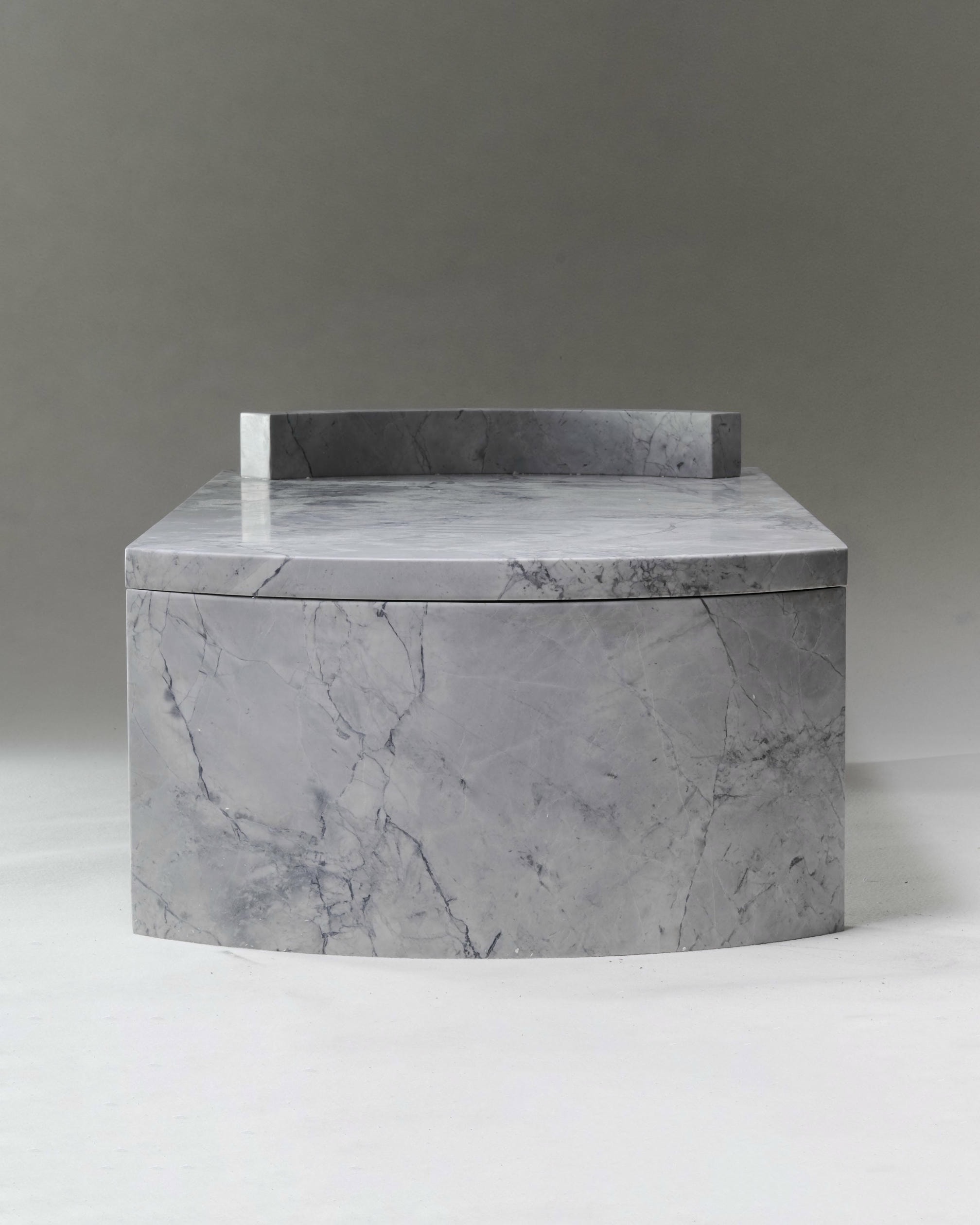 Super White Marble Coffee Table 01 by Atelier Dutre 3