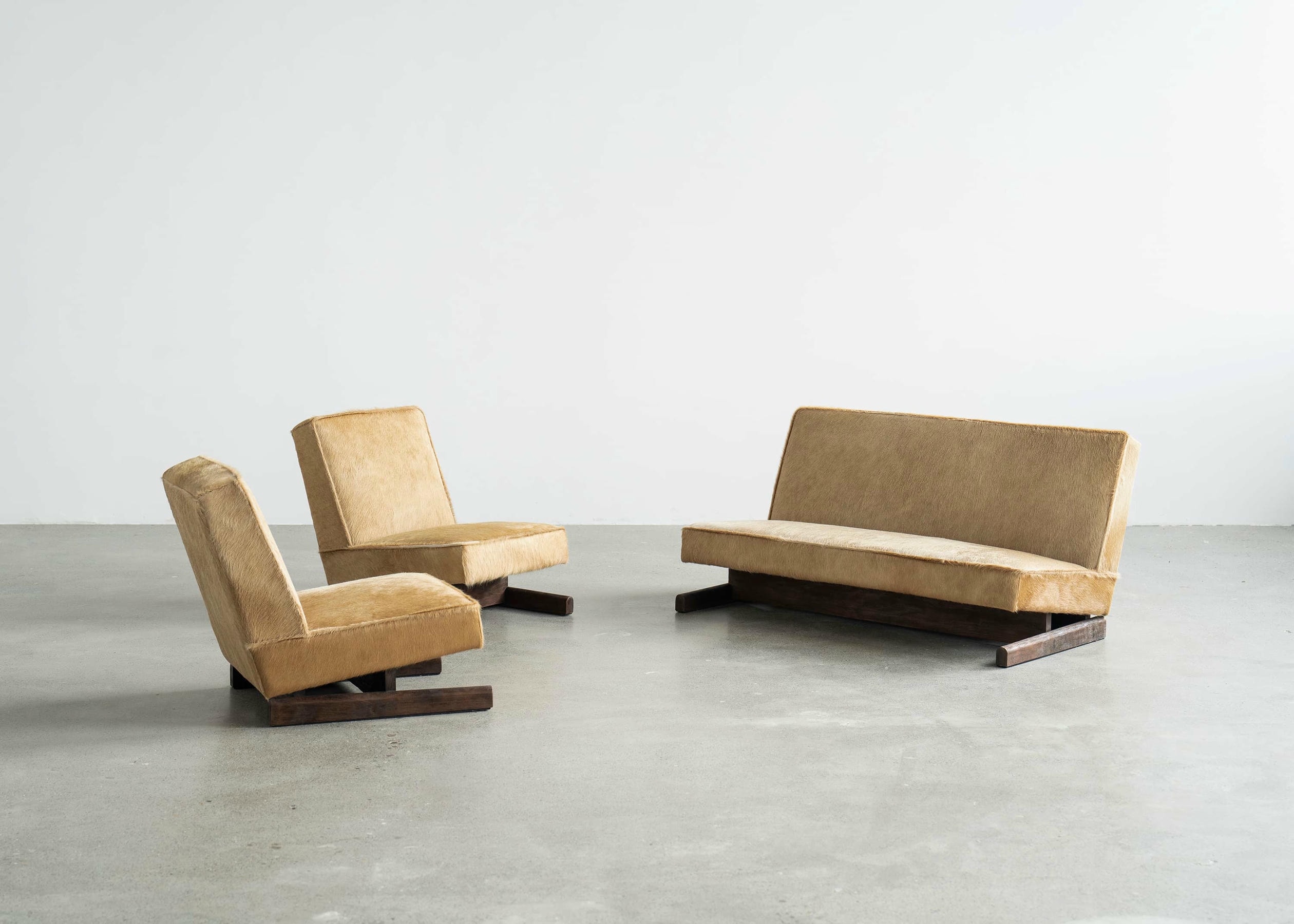 Ut 01 Cowhide and Walnut Sofa by Sing Chan 14